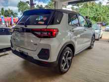 https://riyasewana.com/uploads/toyota-raize-28181506164.jpg