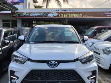 Toyota Raize Hybrid Z 2025 SUV