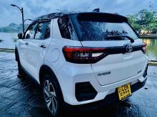 https://riyasewana.com/uploads/toyota-raize-320233924201.jpg