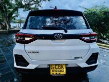 https://riyasewana.com/uploads/toyota-raize-320233924652.jpg