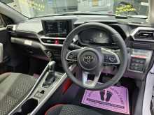 https://riyasewana.com/uploads/toyota-raize-390800165.jpg