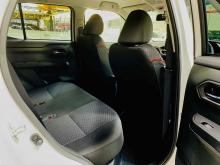https://riyasewana.com/uploads/toyota-raize-4way-311534724892.jpg