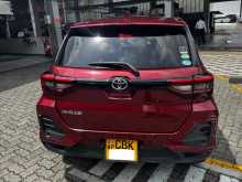 https://riyasewana.com/uploads/toyota-raize-5224327374.jpg