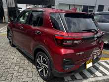 https://riyasewana.com/uploads/toyota-raize-5224327953.jpg