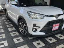 https://riyasewana.com/uploads/toyota-raize-610142422182.jpg