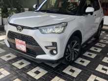 https://riyasewana.com/uploads/toyota-raize-610142422533.jpg