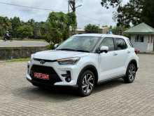 https://riyasewana.com/uploads/toyota-raize-6123942323.jpg