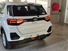 https://riyasewana.com/uploads/toyota-raize-710035817525.jpg