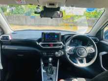 https://riyasewana.com/uploads/toyota-raize-7113323276.jpg