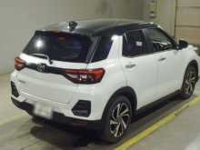 https://riyasewana.com/uploads/toyota-raize-8223005862.jpg