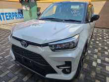 https://riyasewana.com/uploads/toyota-raize-914544022132.jpg