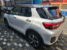 https://riyasewana.com/uploads/toyota-raize-914581924142.jpg