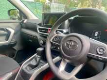 https://riyasewana.com/uploads/toyota-raize-g-193534512.jpg