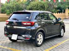 https://riyasewana.com/uploads/toyota-raize-g-5935324182.jpg