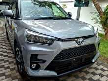 Toyota Raize Hybrid 2025 SUV