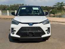 Toyota Raize Hybrid 2025 SUV