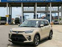 Toyota RAIZE A PARKING HYBRID 2026 SUV