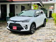Toyota Raize Hybrid BlackTop 2026 SUV