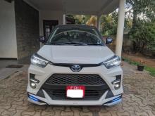 Toyota Raize Hybrid 2025 SUV