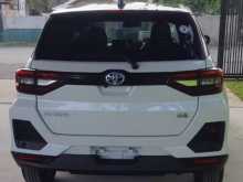 https://riyasewana.com/uploads/toyota-raize-hybrid-2024-1110121112964.jpg