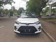 Toyota RAIZE Hybrid 2025 SUV