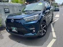 Toyota Raize Hybrid Z 2023 SUV