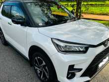 Toyota Raize Hybrid 2025 SUV