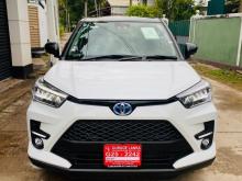 Toyota Raize Hybrid 1 2cc 2026 SUV