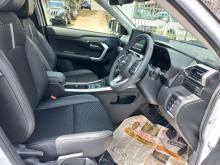 https://riyasewana.com/uploads/toyota-raize-hybrid-51210166974.jpg