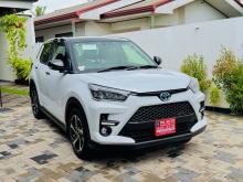 Toyota Raize Hybrid 2026 Van