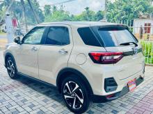 https://riyasewana.com/uploads/toyota-raize-hybrid-79410624393.jpg