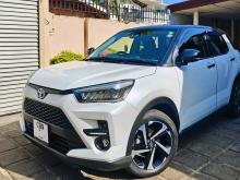 Toyota Raize Hybrid Z 2024 SUV