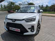 Toyota RAIZE 2025 SUV