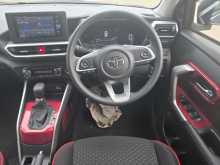 https://riyasewana.com/uploads/toyota-raize-petrol-201616544612.jpg