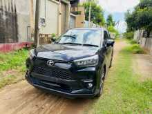 Toyota Raize Turbo 1000cc 2024 SUV
