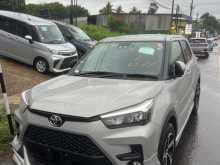 Toyota Raize X 2023 SUV