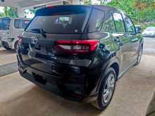 https://riyasewana.com/uploads/toyota-raize-x-22162018634.jpg