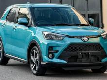 Toyota Raize Z Hybrid 1200cc 2025 SUV