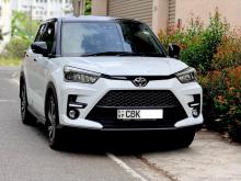 Toyota Raize Z 2WD Black Top 2020 SUV