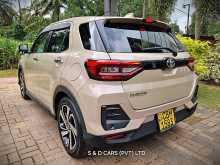 https://riyasewana.com/uploads/toyota-raize-z-1131400373.jpg