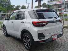 https://riyasewana.com/uploads/toyota-raize-z-121029594193.jpg