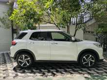 https://riyasewana.com/uploads/toyota-raize-z-121104164022.jpg