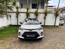 https://riyasewana.com/uploads/toyota-raize-z-1216294392.jpg