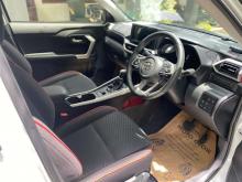 https://riyasewana.com/uploads/toyota-raize-z-12919546675.jpg