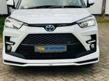 https://riyasewana.com/uploads/toyota-raize-z-13103828743.jpg