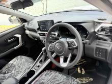 https://riyasewana.com/uploads/toyota-raize-z-1314392824942.jpg