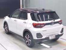 https://riyasewana.com/uploads/toyota-raize-z-1420463122213.jpg