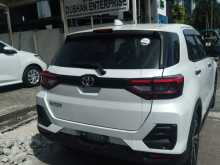 https://riyasewana.com/uploads/toyota-raize-z-15152000906.jpg