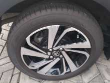 https://riyasewana.com/uploads/toyota-raize-z-15152000954.jpg