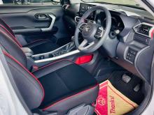 https://riyasewana.com/uploads/toyota-raize-z-159141724565.jpg